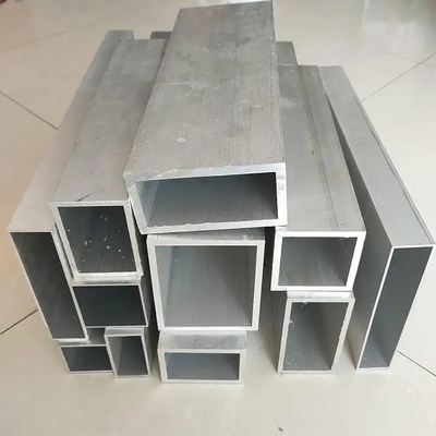 Un bon prix. Vente en gros de tubes rectangulaires en aluminium bon marché de 18 pouces de diamètre en ligne