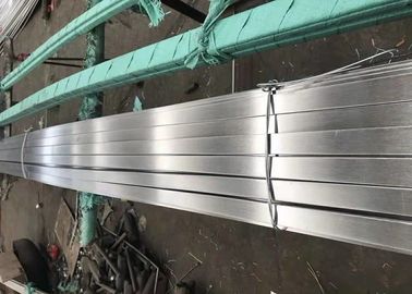 Un bon prix. L'acier inoxydable poli profile la barre ronde plate 316 316L 304 de profilé en u en ligne