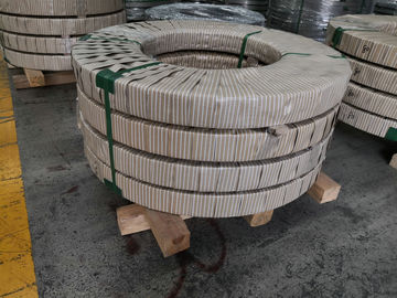 Un bon prix. Norme adaptée aux besoins du client de la bobine ASTM AISI JIS DIN gigaoctet de bande d'acier inoxydable de longueur en ligne