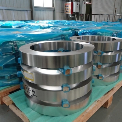 Un bon prix. Les bandes d'acier inoxydable d'Astm Aisi lovent la ceinture 309s 316 316l 409 410s 410 1550mm de l'aluminium 301 en ligne