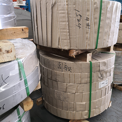 Un bon prix. Stock 1000 mm largeur en acier inoxydable bande de bobine technique laminée à froid en ligne