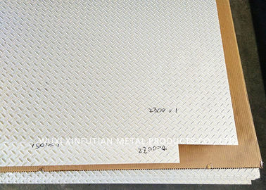 Un bon prix. Blanc acide laminé à chaud de la feuille 1500*6000 de l'acier inoxydable NO1 d'ASTM A240 304 pour la construction en ligne