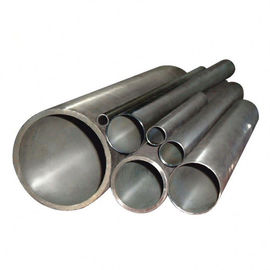 Un bon prix. 8 tuyau d'acier inoxydable de mur lourd des tubes et tuyaux sans soudure, en acier de pouce ASTM TP304 304 en ligne