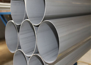 Un bon prix. le tuyau d'acier inoxydable soudé 304 par 316l, solides solubles a soudé l'épaisseur du tuyau 0.16-3.0mm en ligne