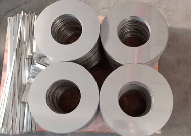 Un bon prix. Tube de faible diamètre de l'acier inoxydable 201 des tubes et tuyaux sans soudure, en acier de 1 pouce ASTM 200 en ligne