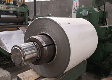 Un bon prix. Petit pain à carreaux de feuille de l'acier inoxydable 2B de miroir, bobine laminée à froid de solides solubles 304 en ligne
