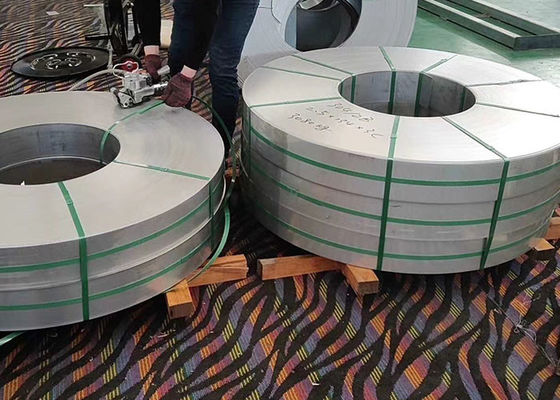 Un bon prix. 2D petit pain 1,4509/439 de bande d'acier inoxydable de finition pour le pot d'échappement en ligne