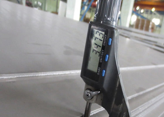 Un bon prix. Acier inoxydable laminé à chaud Sheetst d'en 1,4512 DIN X2CrTi12 AISI 409 en ligne