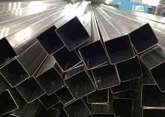 Un bon prix. tube rectangulaire en acier de l'épaisseur de paroi de 30mm 40x20 201stainless en ligne