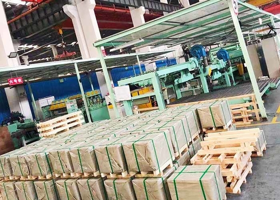 Un bon prix. Plaque d'acier inoxydable laminée à chaud d'en 1,4002 AISI 405 DIN X6CrAl13 en ligne
