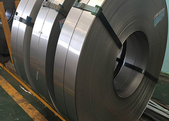 Un bon prix. L'humeur a roulé les bandes en acier du ressort SUS301 mince d'en 1,4310 en ligne