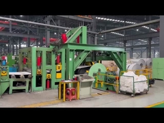 Atelier de traitement des tôles en acier inoxydable
